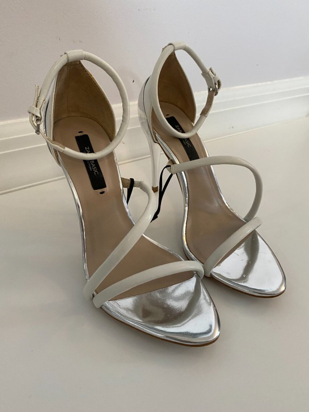 Zara White Silver Strappy Sandals Brand New Size 5.5